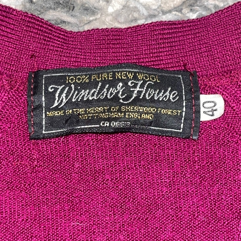 Windsor 100% virgin wool Deep Berry Cardigan woman’s size medium pure new wool - Picture 2 of 3